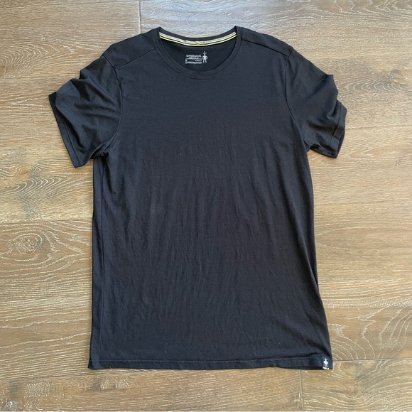 Smartwool Merino Sport 150 Short-Sleeve Tee, Men’s Medium, Black - Picture 1 of 4